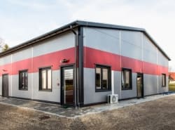 gor-stalProducent Narzędzi Malarskich, Siepraw, 2016, widok z oddali
